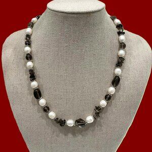 Smoky Quartz & Oval White Pearl 925 Silver Necklace
